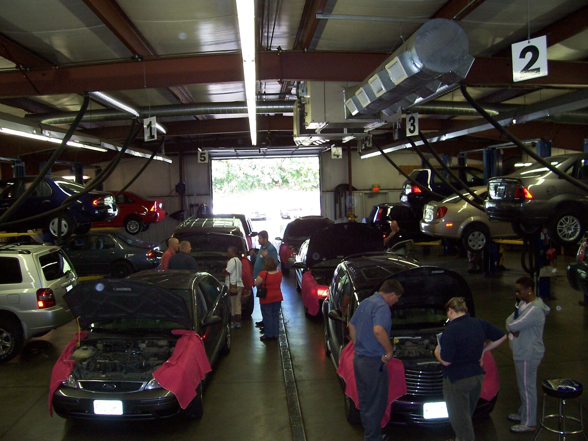 Car Care Clinics | Sallas Auto Repair - Kansas City image 3